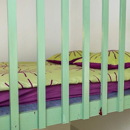 Sleep In Версал Екстериор снимка